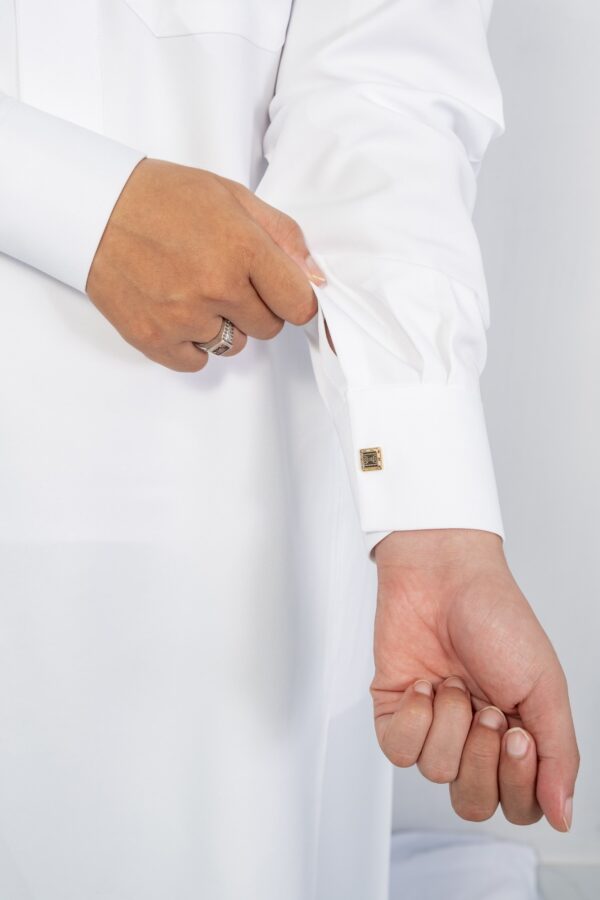 White Classic Band Collar Thobe - Image 5